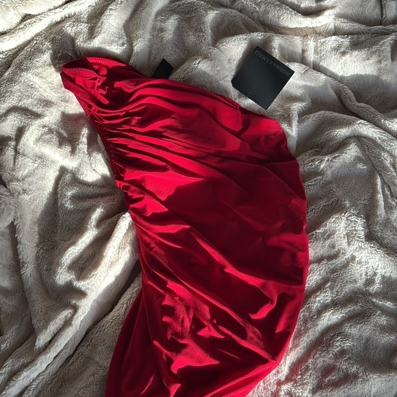Norma Kamali Diana dress red NEW NWT sz XS ruched bodycon cocktail formal maxi - Picture 12 of 16